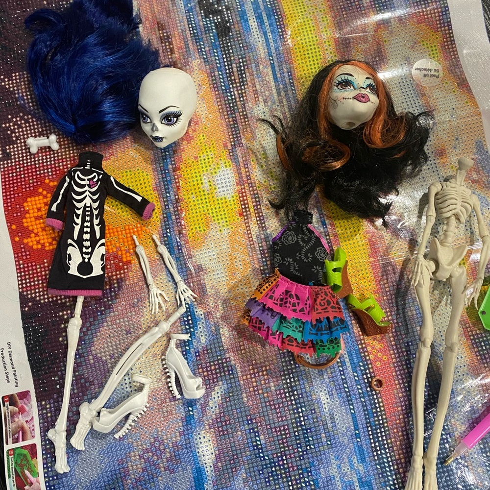 Monster High create a monster skeleton and skelita calaveras